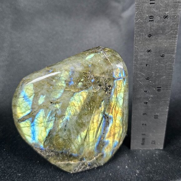 Labradorite - Picture 5 of 7